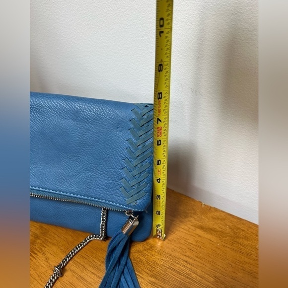 One Blue Moda Luxe Palermo Stitch Detail Clutch - Picture 4 of 6